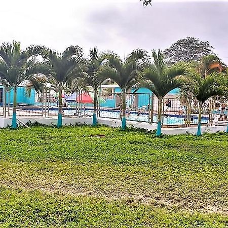 Апартаменты Puerto Esperanza - Cabaplan Тонсупа Экстерьер фото